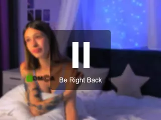 isa-luxury's Live Sex Cam Show