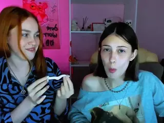 isa-luxury's Live Sex Cam Show