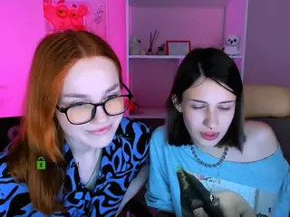 isa-luxury's Live Sex Cam Show