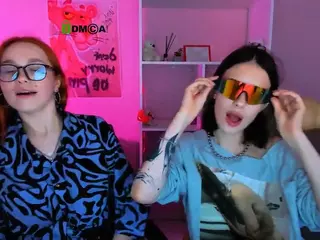 isa-luxury's Live Sex Cam Show