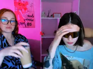 isa-luxury's Live Sex Cam Show