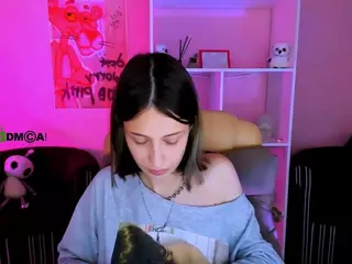 isa-luxury's Live Sex Cam Show