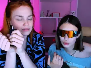 isa-luxury's Live Sex Cam Show