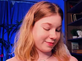 LoraFaro's Live Sex Cam Show