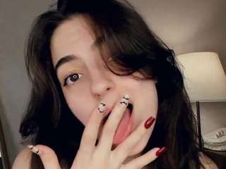 lynnadollins Live Webcam on CamSoda