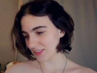 lynnadollins live cam profile