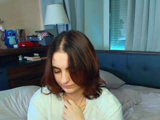 LynnaDollins live cam preview