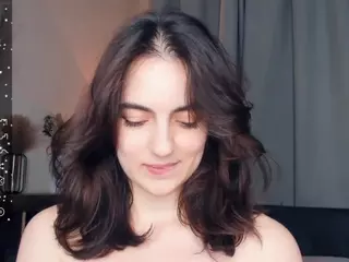 LynnaDollins's Live Sex Cam Show