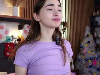 Your little bee - Polly