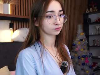 Your little bee - Polly