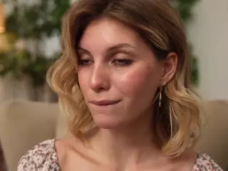 PrudenceBrindle's Live Sex Cam Show