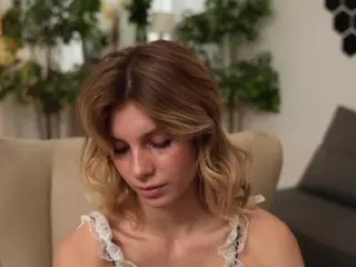 PrudenceBrindle's Live Sex Cam Show