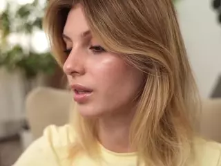 PrudenceBrindle's Live Sex Cam Show