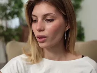 PrudenceBrindle's Live Sex Cam Show