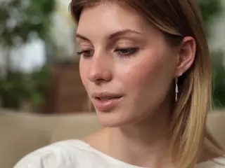 PrudenceBrindle's Live Sex Cam Show