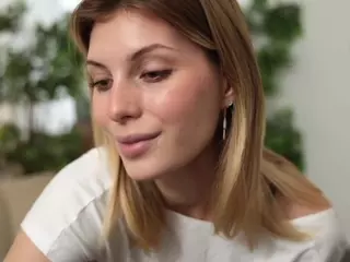 PrudenceBrindle's Live Sex Cam Show