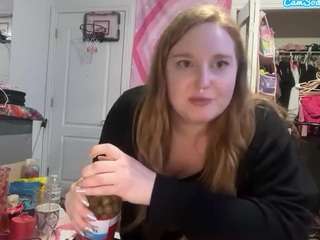 thickgingergoddess's CamSoda show and profile