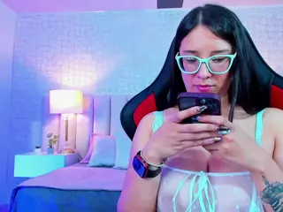 saraparker069's Live Sex Cam Show