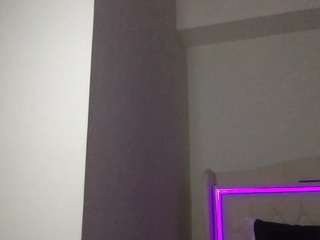 ellabaezx0 webcam model