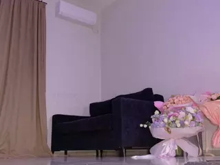 Mishel-Blessing's Live Sex Cam Show