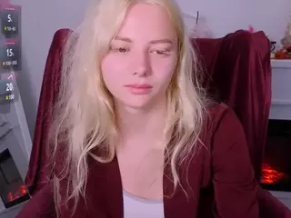 SooKonstellita's Live Sex Cam Show