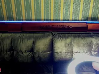 SpicyGirllS's Live Sex Cam Show