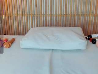andrea-esposito's CamSoda show and profile