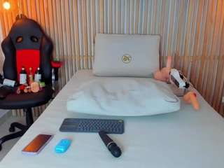 andrea-esposito Live Webcam on CamSoda
