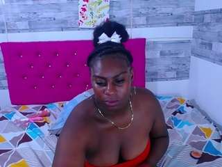 le modèle big-black-asss1 est en webcam porno dans un show sur le site camsoda, il possède les tags suivants: anal,foot fetish,twerk,striptease,squirter,shaved pussy,role play,orgasm,no smoking,no drinking,ass,nature,feet,facial piercings,doggy style,dildo or vibrator,deepthroat,cum,creampie,brown eyes