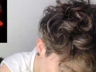 megan-c's CamSoda show and profile