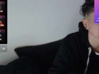 megan-c's CamSoda show and profile