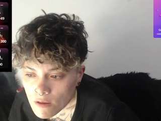 megan-c's CamSoda show and profile