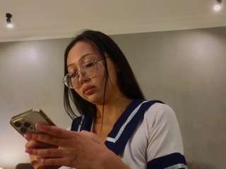 NaomiAsian