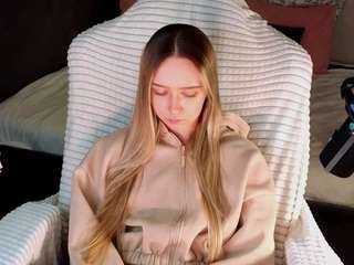 philippafugler's CamSoda show and profile