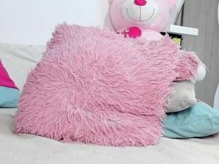 queen-antonella-oficial webcam