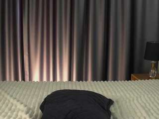 le modèle whitneyfairleigh est en webcam porno dans un show sur le site camsoda, il possède les tags suivants: blowjob,blue eyes,cock rating,dildo or vibrator,dirty talk,domination,facial piercings,moaning,no drinking,normal,brown hair,hd,small tits