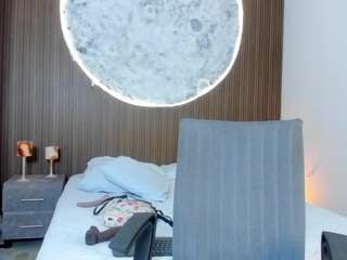 adharacruzz's CamSoda show and profile