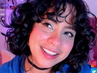 adriannyp Live Webcam on CamSoda