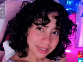 adriannyp's Live Sex Cam Show