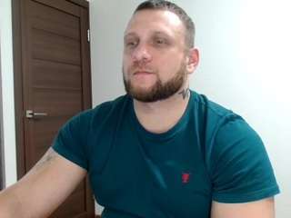 b-l-o-n-d Live Webcam on CamSoda