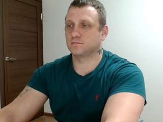 b-l-o-n-d live cam profile