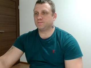 b-l-o-n-d live cam profile