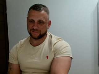 b-l-o-n-d Sex Cam Show