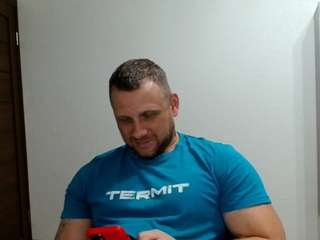 b-l-o-n-d Sex Cam Show