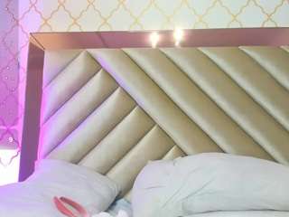 daphnebridge Webcam Model Profile