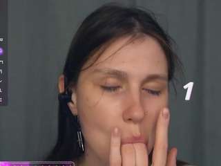 lynettedollins