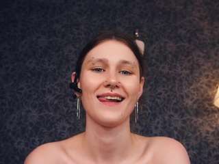 lynettedollins
