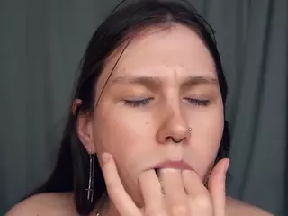Lora's Live Sex Cam Show