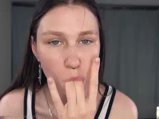 Lora's Live Sex Cam Show