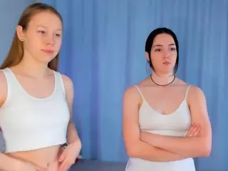 Amanda and Karen's Live Sex Cam Show